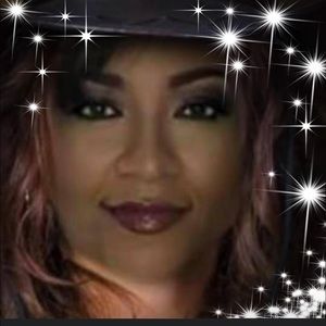 Meet your Posher, Hellen